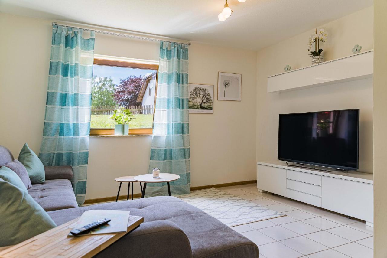 Haus Baerbel Apartment Geisfeld  Exterior photo
